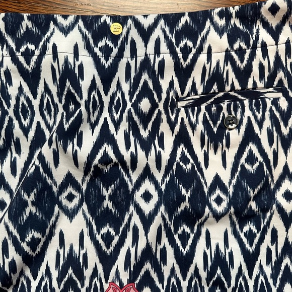 Women’s Blue and White Patterned Skort, XL - Picture 2 of 6